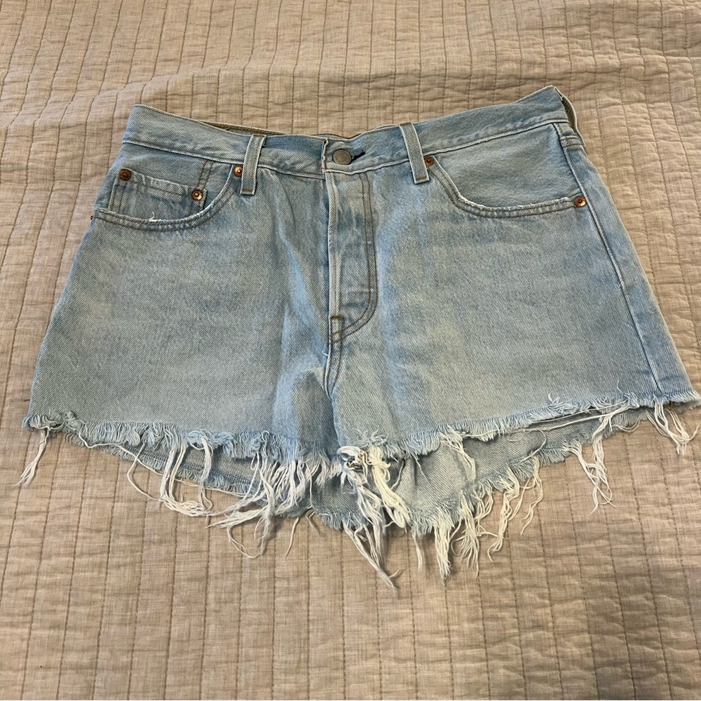 Women’s Levi’s 501 Jean shorts